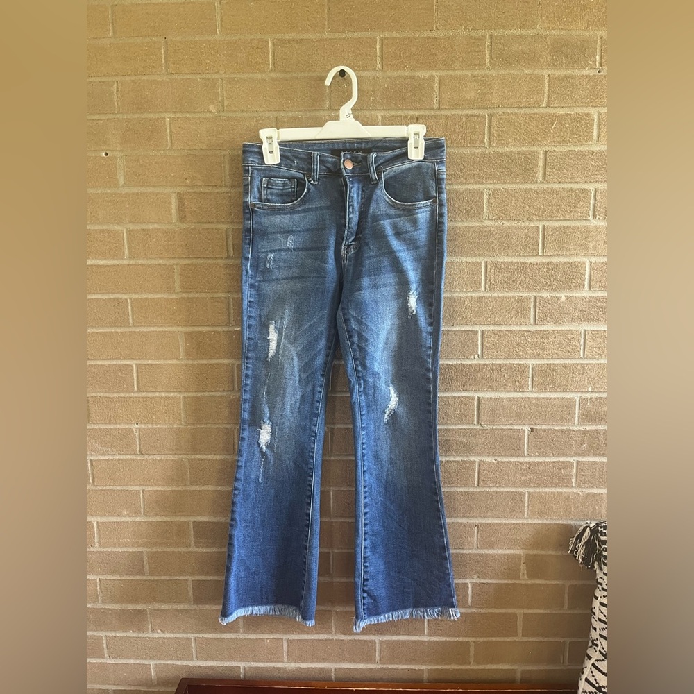 Women's Risen Flare Cropped Jeans